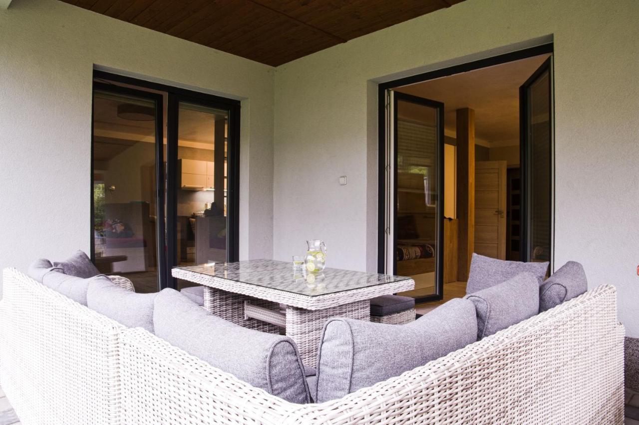 Apartmany A Wellness Vmal Skutec Exterior photo